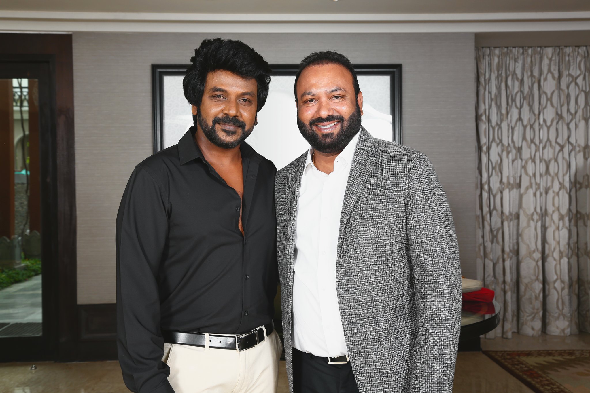 Vasu lawrence and vadivelu together joins for chandramukhi 2