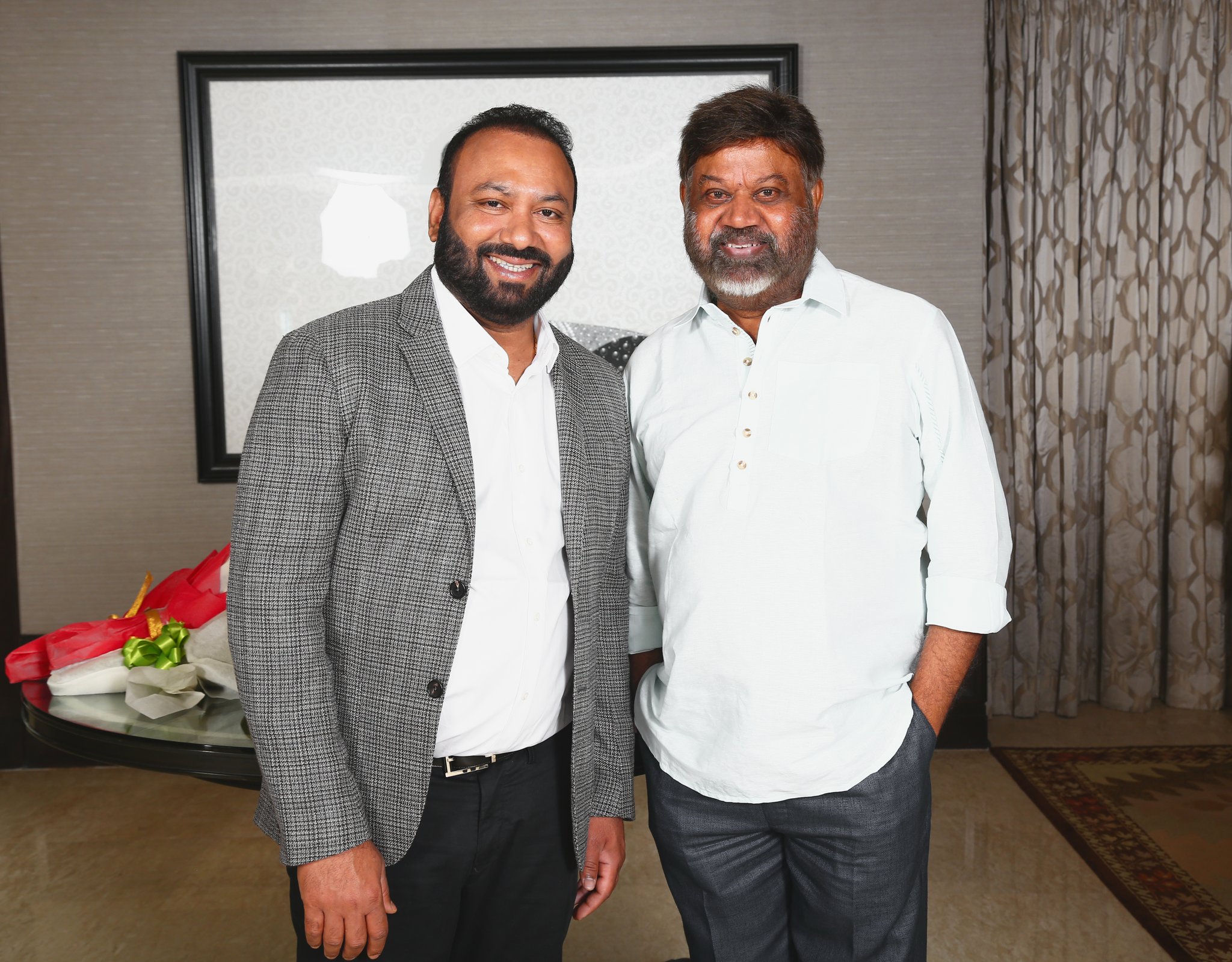 Vasu lawrence and vadivelu together joins for chandramukhi 2