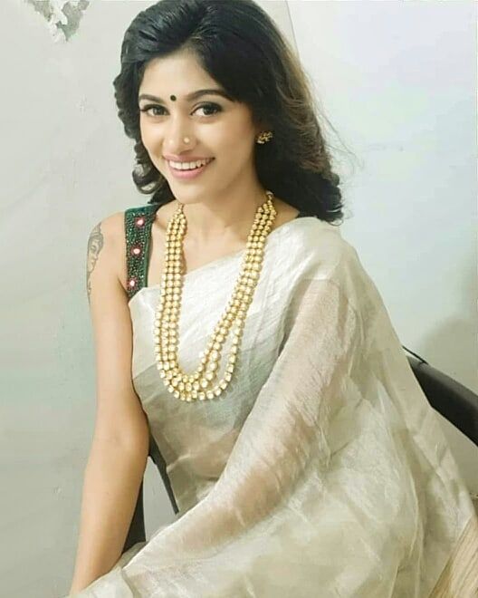 Oviya interview about simbu getting viral on social media