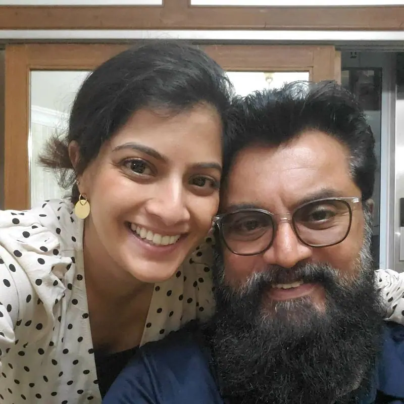 Varalakshmi sarathkumar speaks about radhika sarathkumar and her relationship