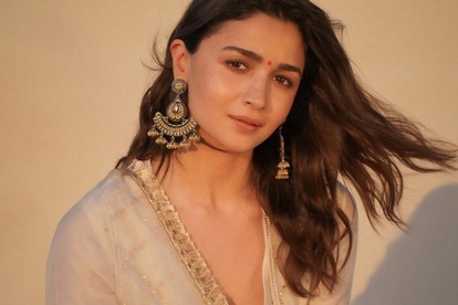 alia bhatt gave birth to baby girl within 6 months of marriage