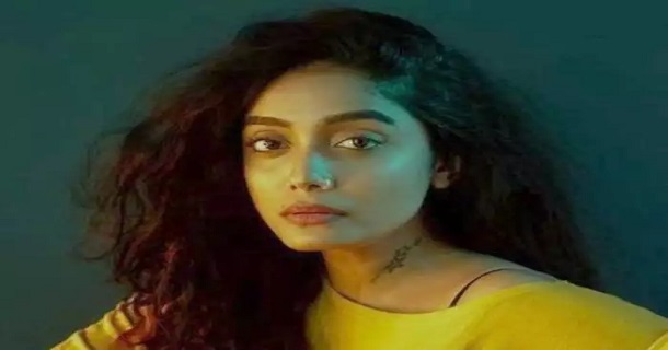 Abirami venkatachalam asks for votes for piercing in septum