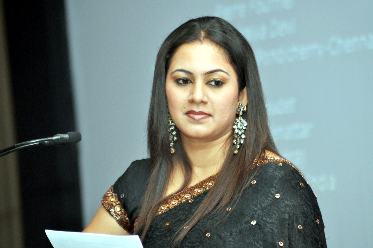 archana daughter zaara slams vijay tv show as bad because of bad projection