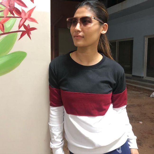 Cwc sunita gogoi bold action against fan who asked irrelevant question