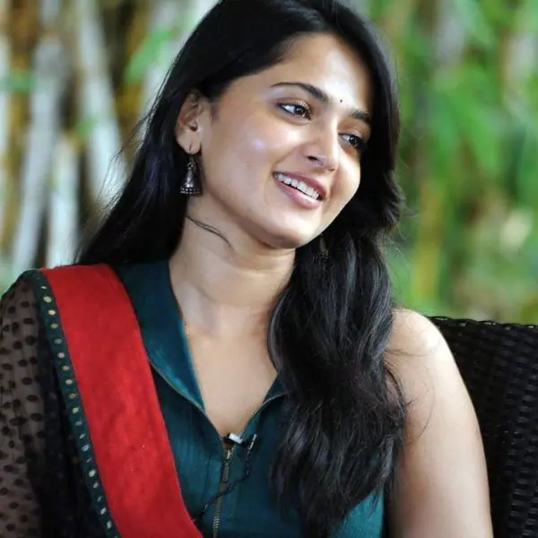 actor ali spoke dirty comments about anushka acting in billa movie