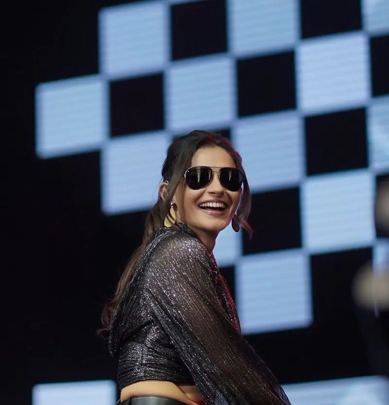 Andrea jermiah poses hot with pisasu expressions photoshoot images getting viral on social media