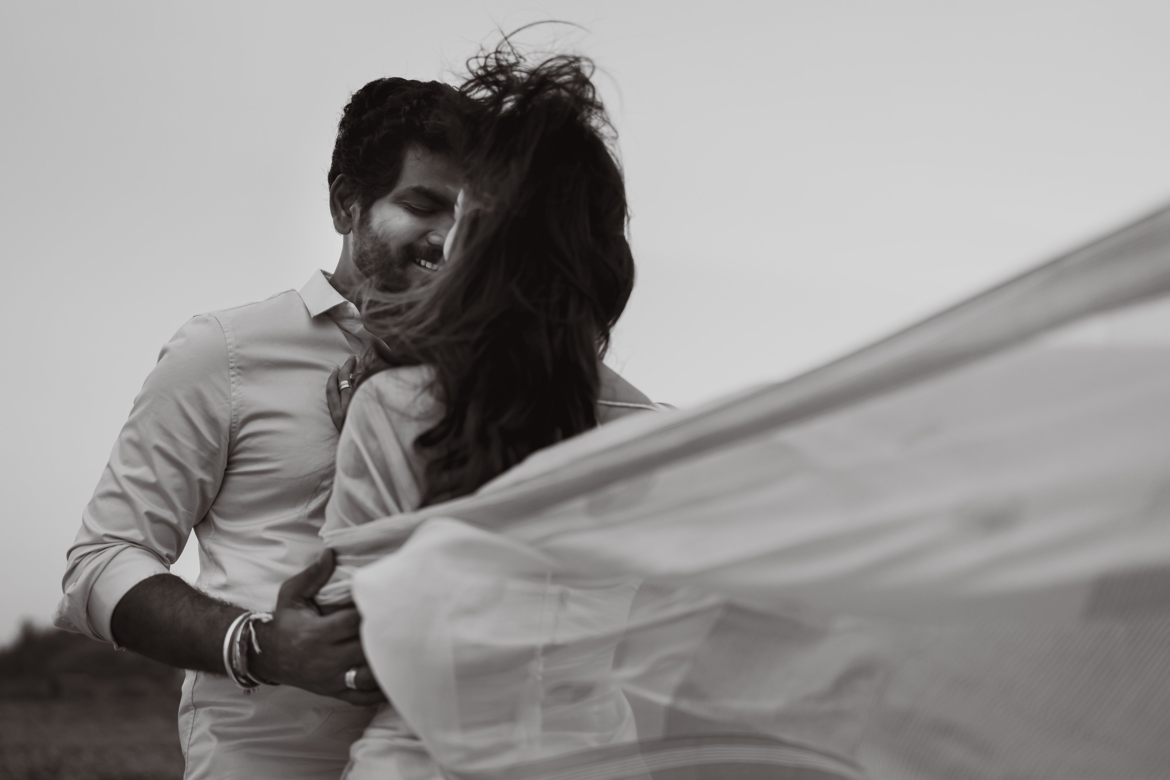 Nayanthara love with vignesh shivan reason said by nanum rowdy than actor