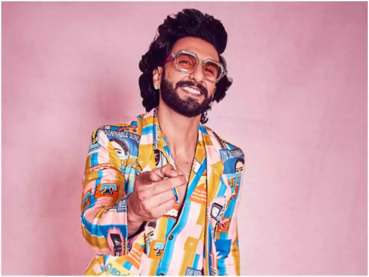 Actor ranveer singh nude photoshoot getting viral on social media