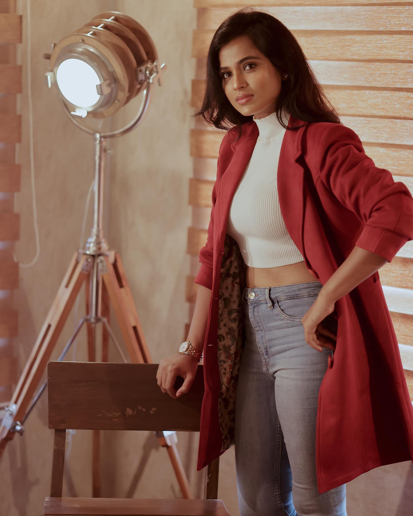 ramya pandian hot photos and video getting viral and trending on social media