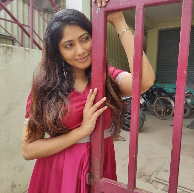 biggboss julie special appearance in popular serial promo getting viral on social media