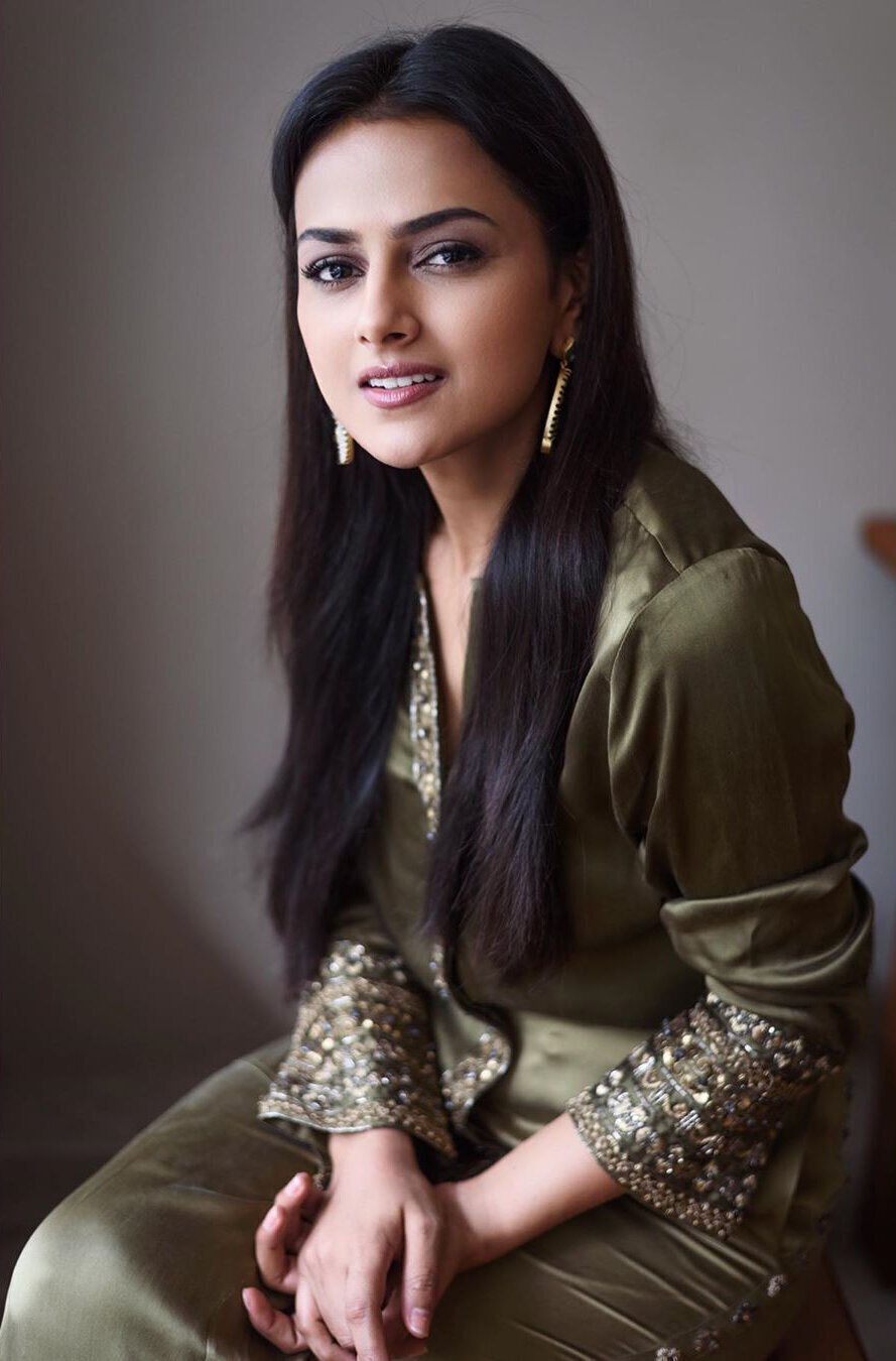 Shraddha srinath out of twitter because of netizens troll