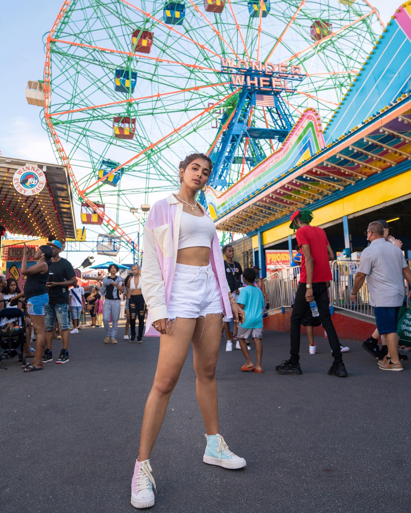 Pooja hegde latest hot photos in new york getting viral on social media