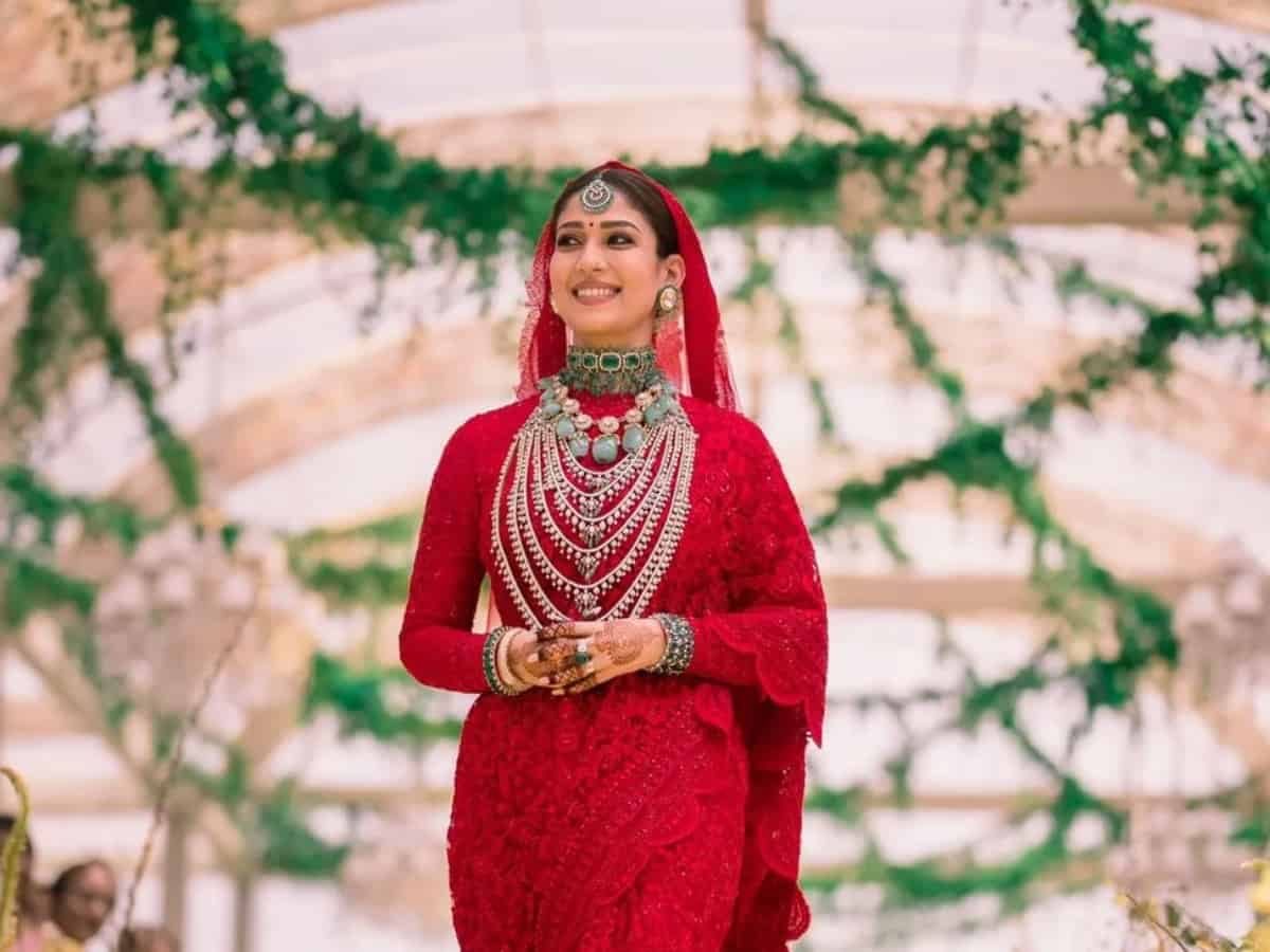 Actress harathi ganesh replicates nayanthara marriage bridal look photos getting viral on social media
