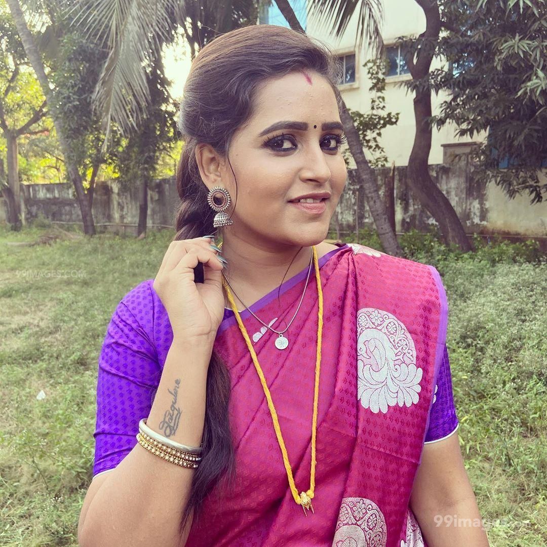 vj jacqueline post workout video getting viral on social media