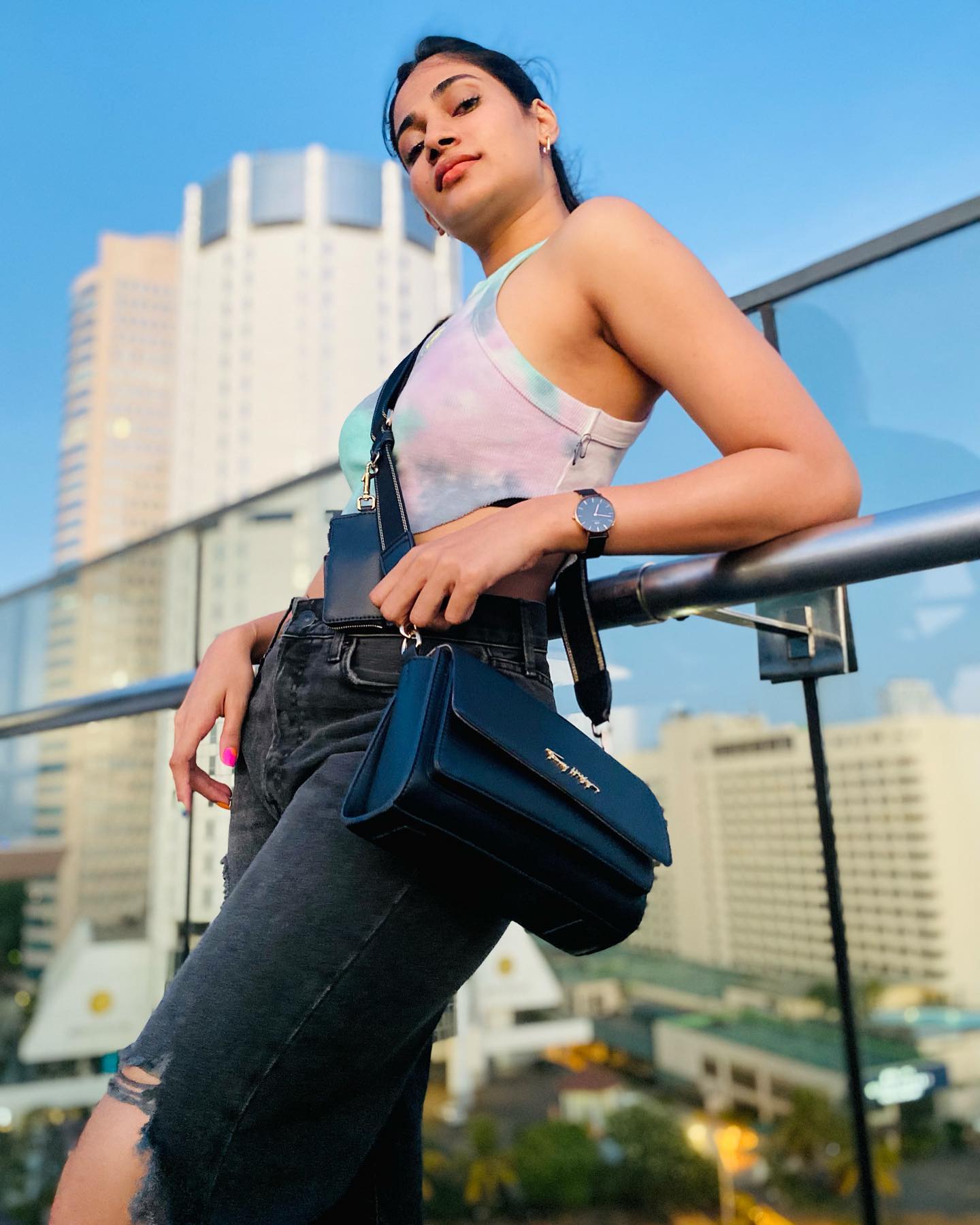 losliya hot photos in ultra modern glamour dress