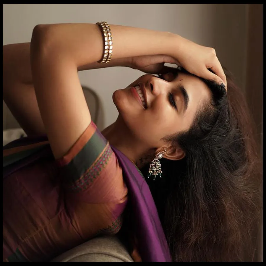 priyanka mohan hot photos in white tshirt getting viral on social media