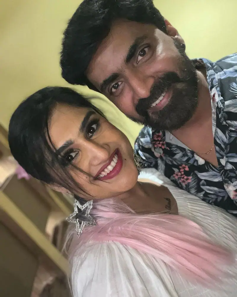 popular actors in vanitha night party photos getting viral on social media