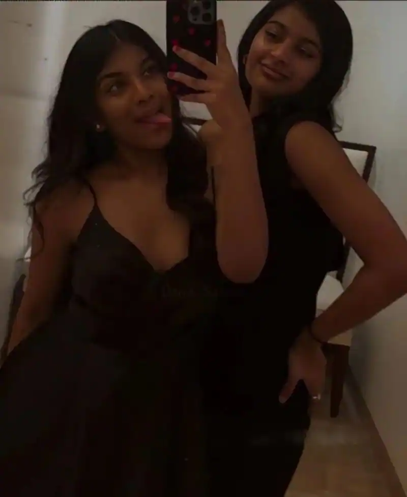 actor vijay daughter divya sasha photos getting viral on social media