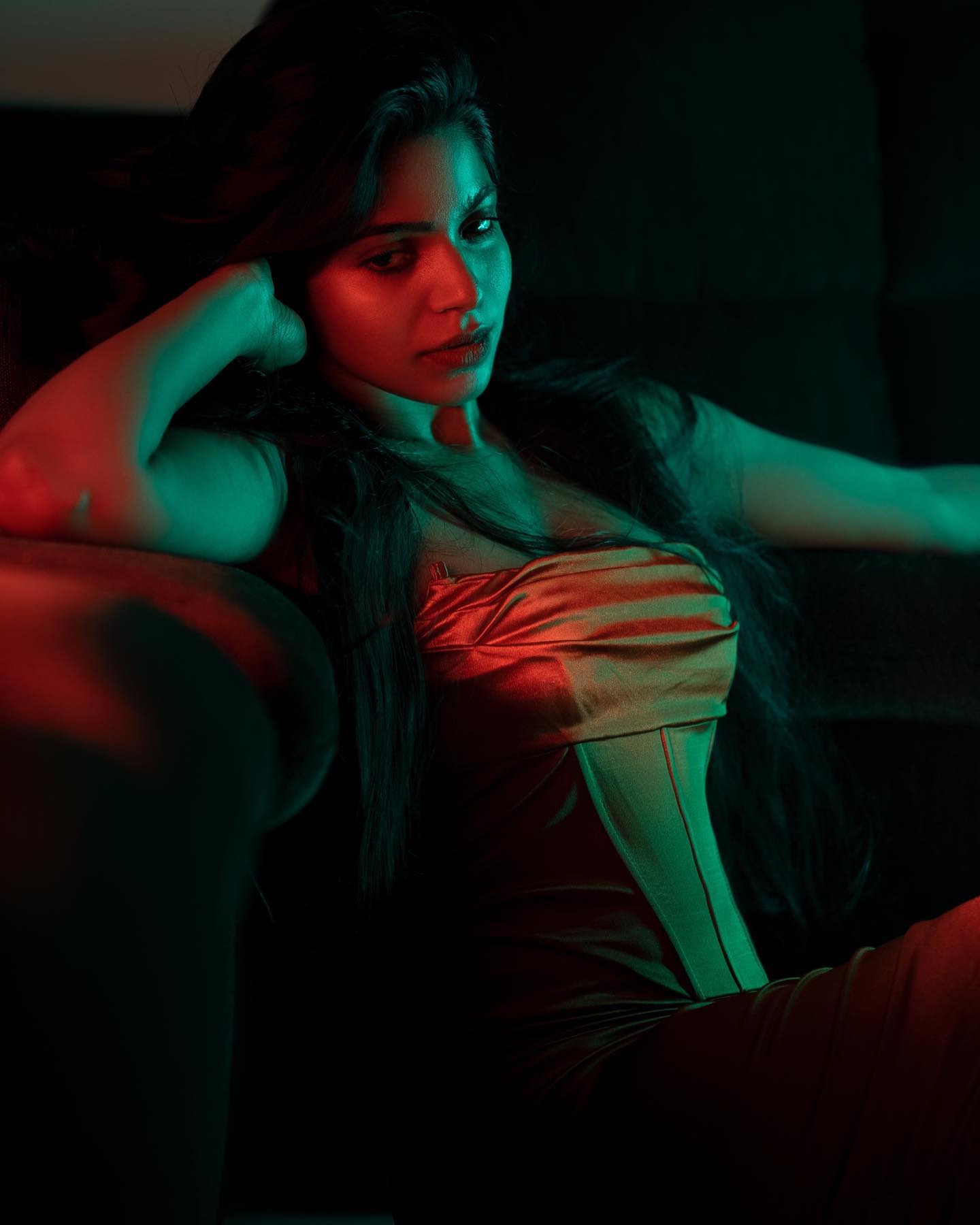 divyabharathi hot photos showing much glamour getting viral