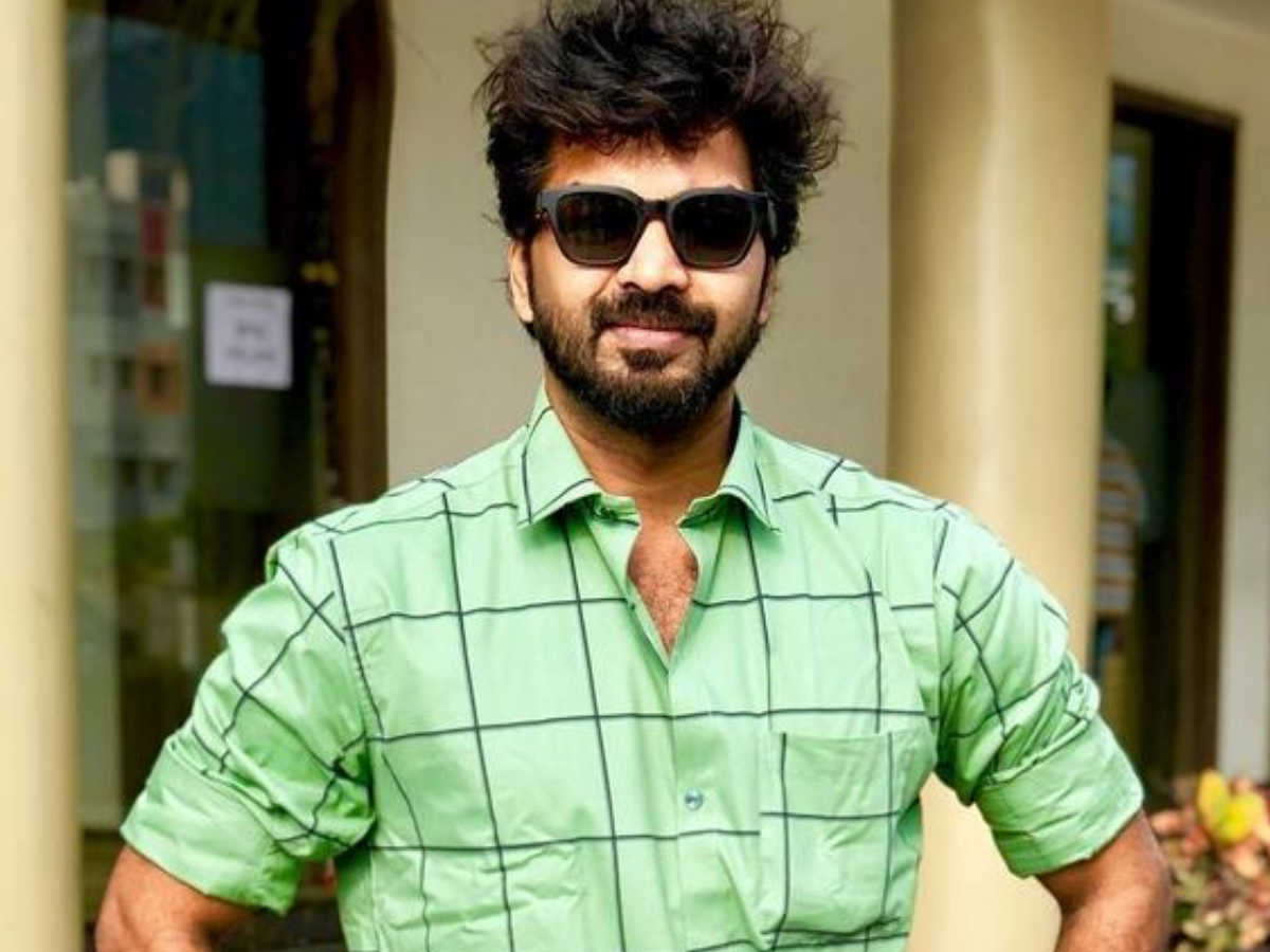 jai in relationship with popular tamil actress recent movie romance video getting viral on social media