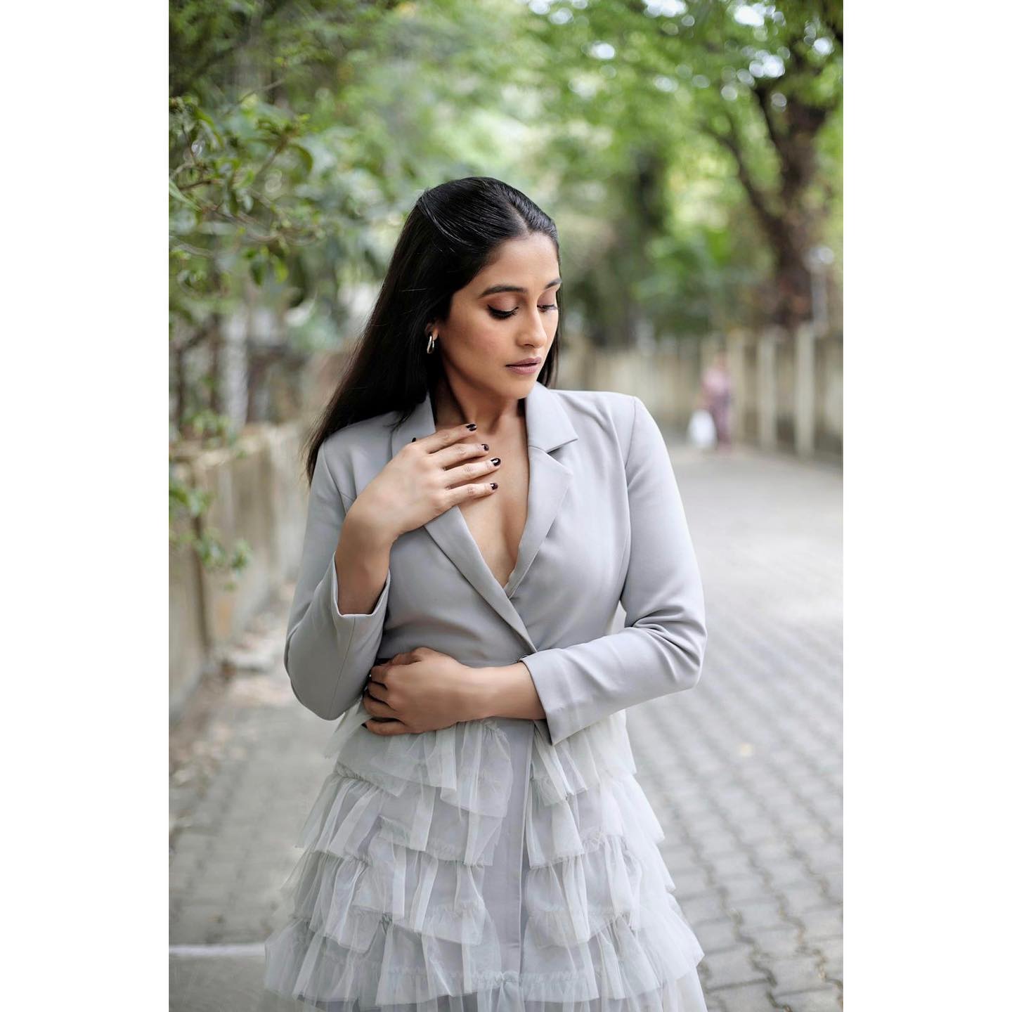 regina cassandra close photo with sundeep made rumours of loving each other viral photo