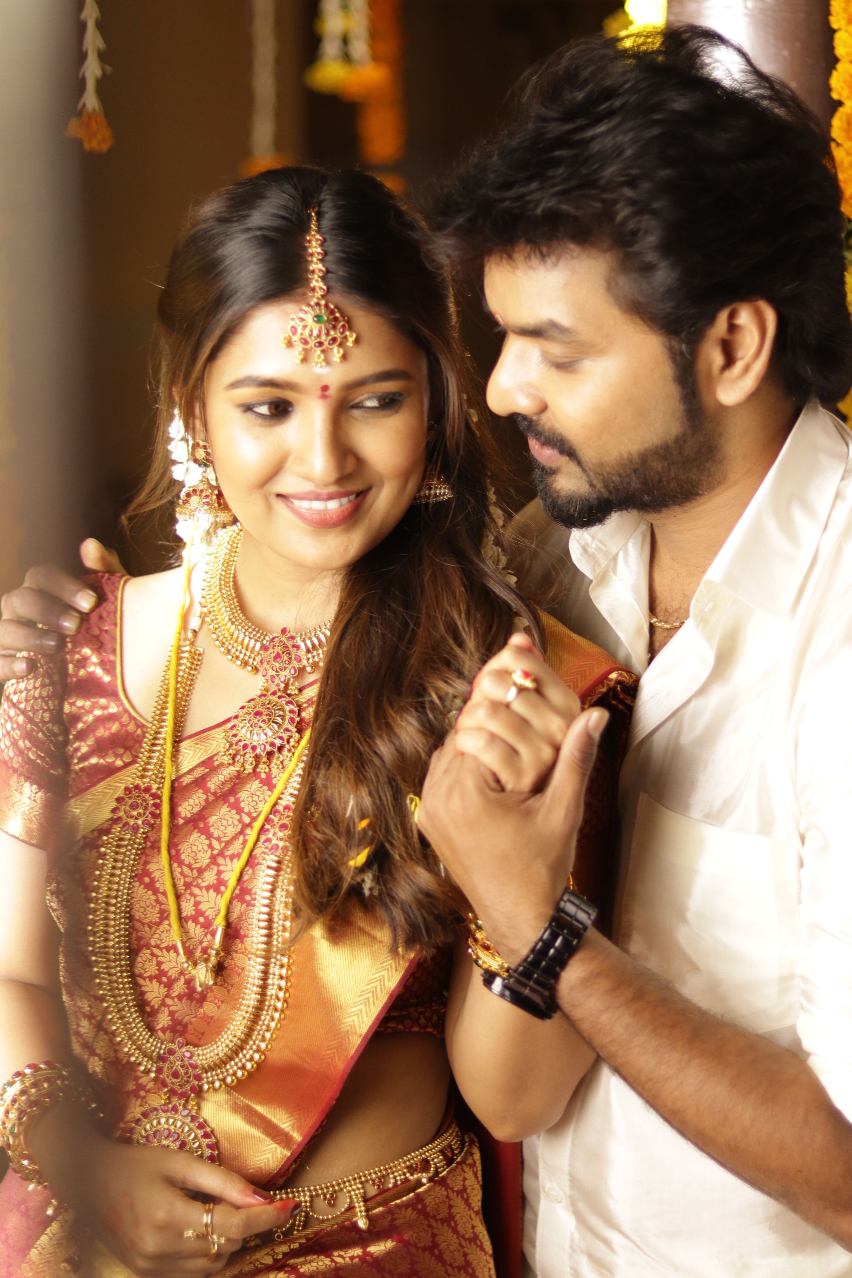 actor jai closely in relationship with actress vani bhojan information getting viral