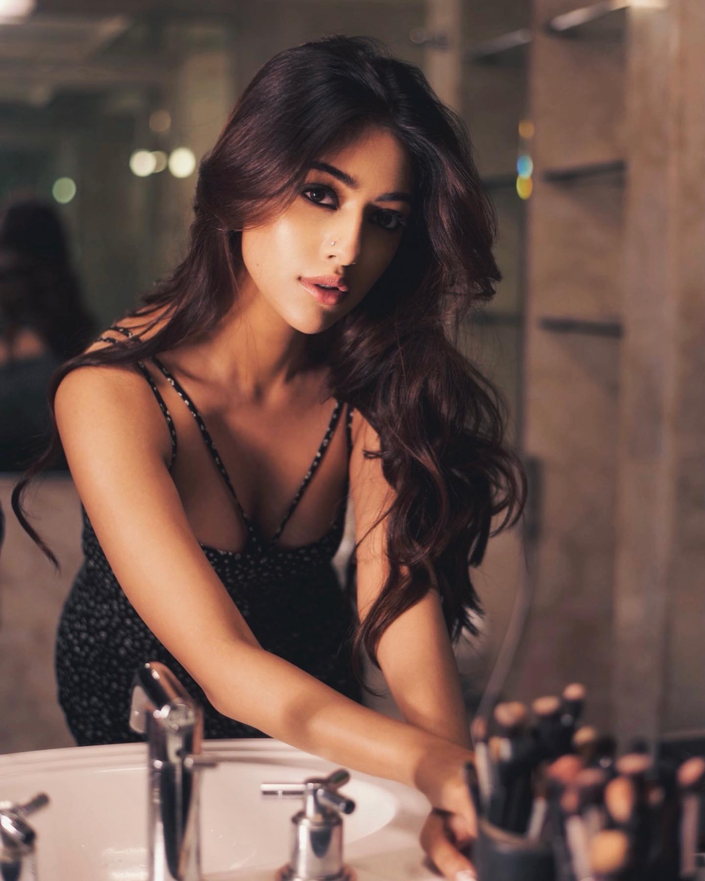 anu emmanuel hot photos in low neck dress