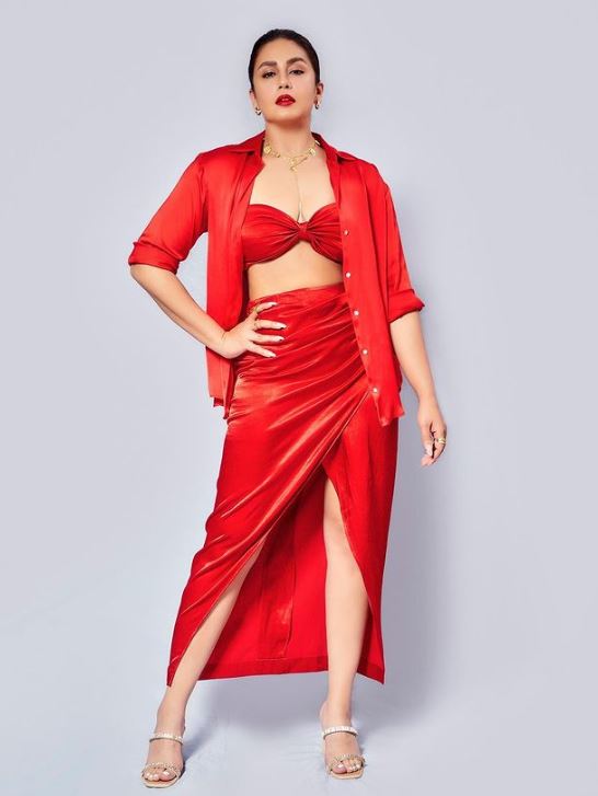 huma qureshi glamour photos getting viral on social media