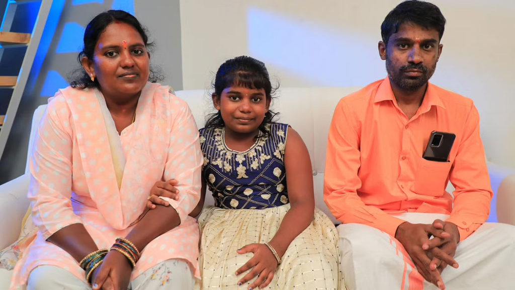 vignesh shivan posts about neeya naana father via social media