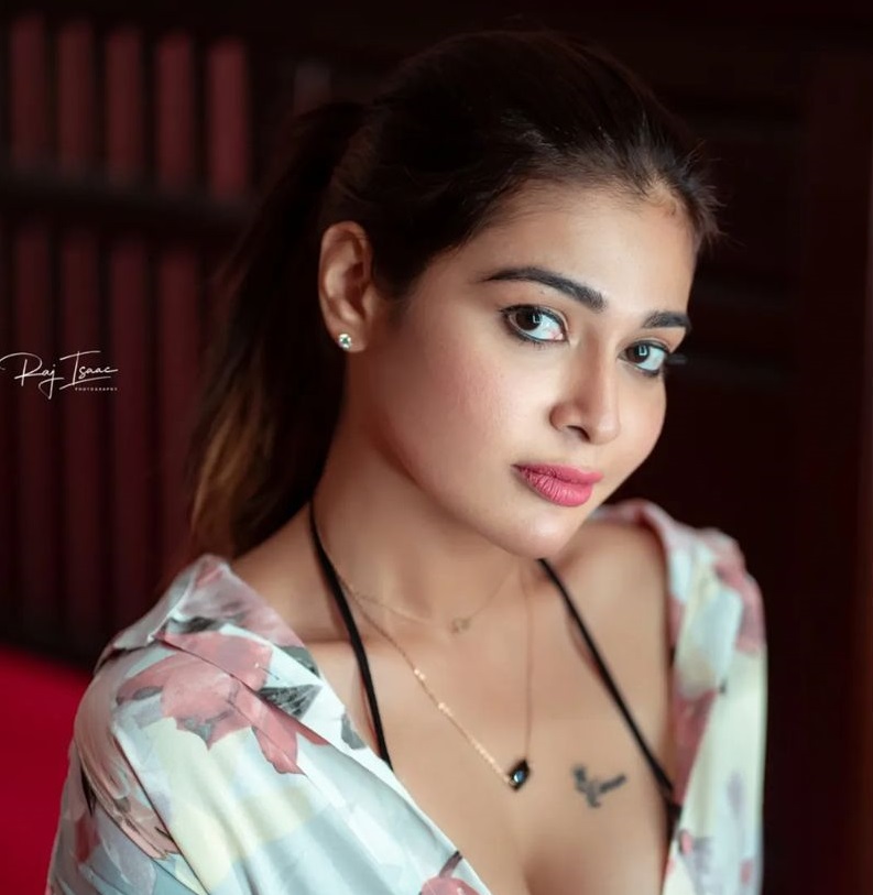 dharsha gupta hot photos showing inner getting viral on social media