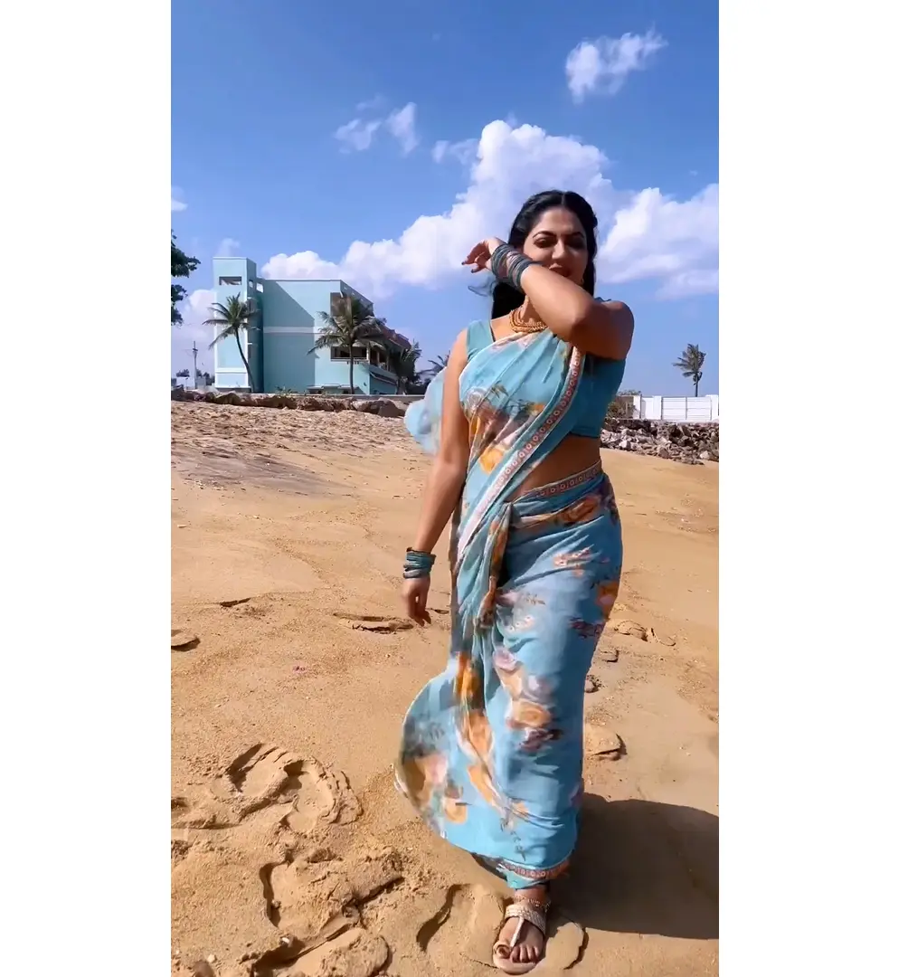 reshma pasupuleti hot photos and video getting viral on social media