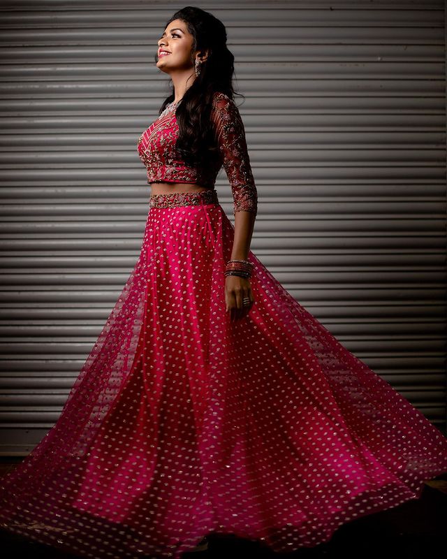 aditi shankar latest hot photos getting viral on social media