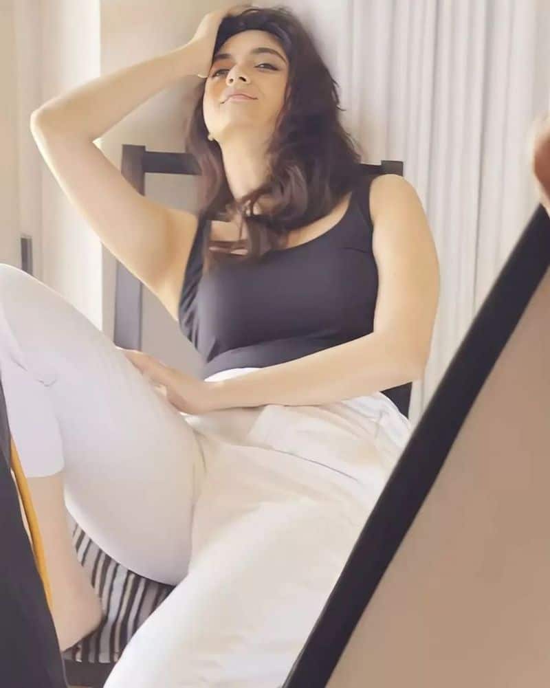 keerthy suresh hot photos wearing slip getting viral on social media