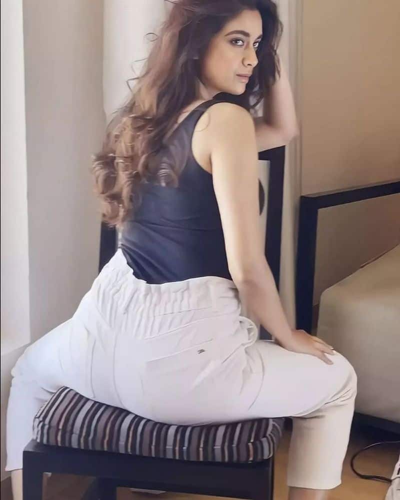 keerthy suresh hot photos wearing slip getting viral on social media