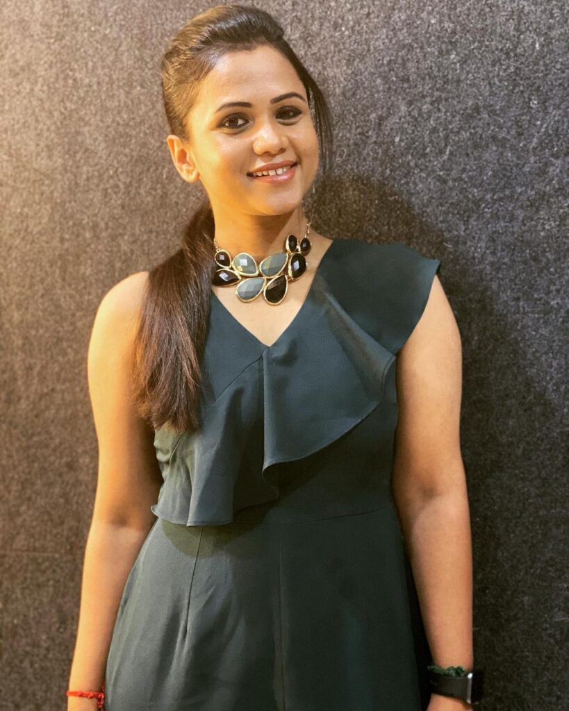 fan wrongly mistaken anitha sampath as another vj and anitha interview video getting viral