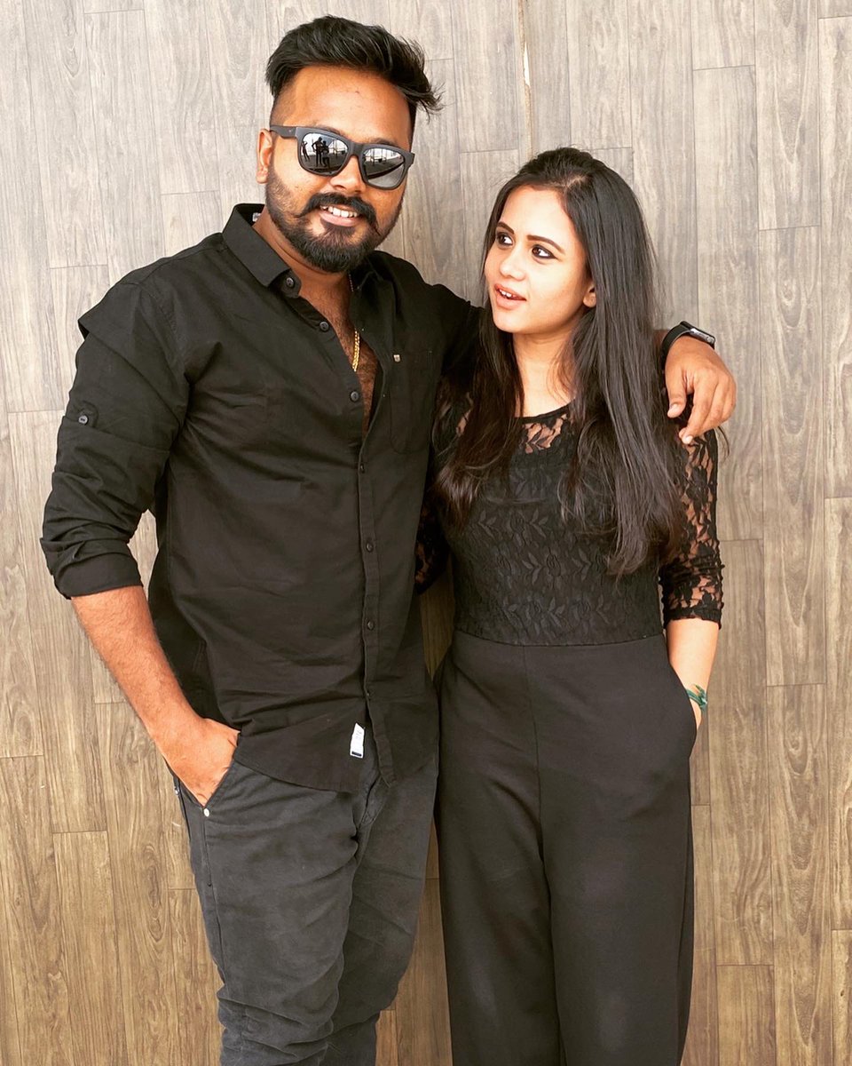 fan wrongly mistaken anitha sampath as another vj and anitha interview video getting viral