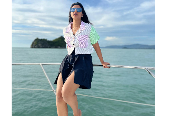 aiswarya rajesh new look on converted religion photos getting viral