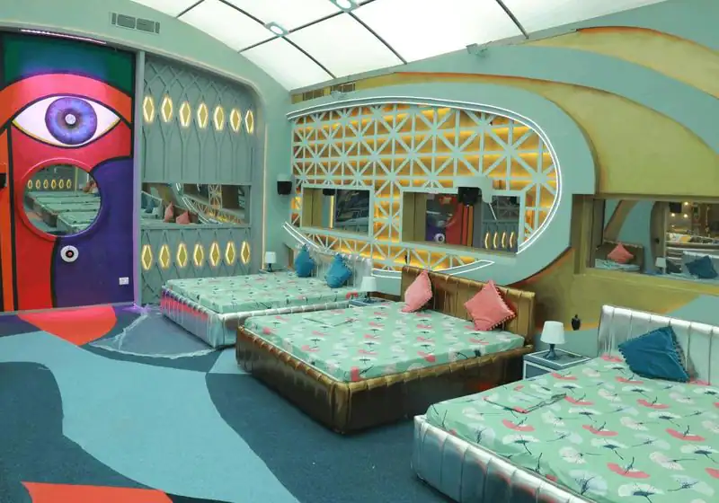 janany first post after biggboss elimination getting viral on social media