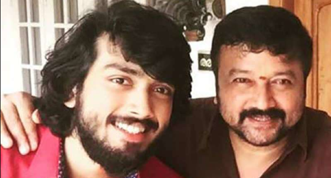 kalidas jayaram shares photo with his lover on social media getting viral
