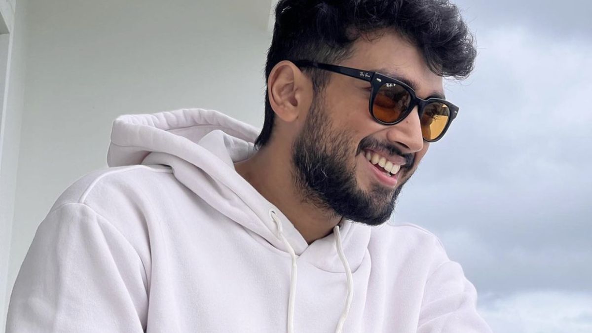 kalidas jayaram shares photo with his lover on social media getting viral