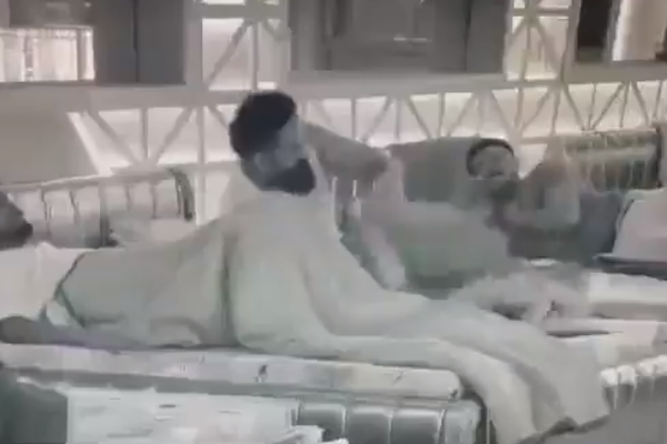 suspicious things happened in biggboss house popular actress and some contestants got scared