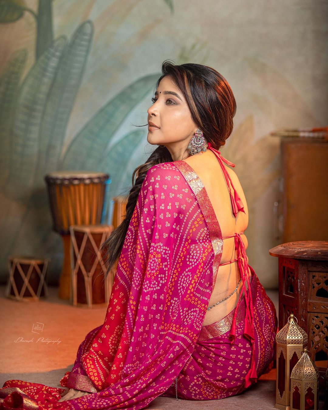 sakshi agarwal hot latest photos in saree and blouse getting viral