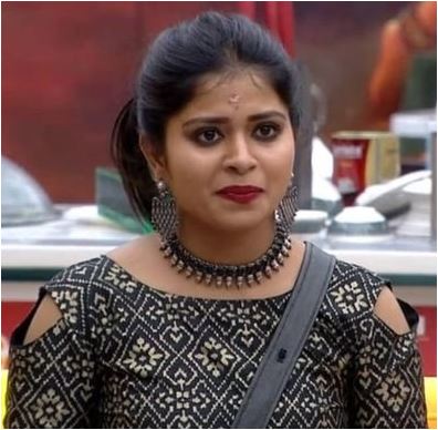 new mommies and c section mommies slams jankiri madhumitha for her speech on c section delivery