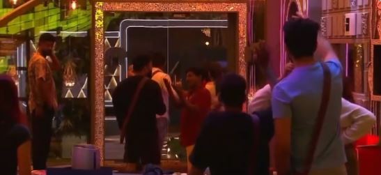 gp muthu receives condemns for his speech about women in dominant attitude