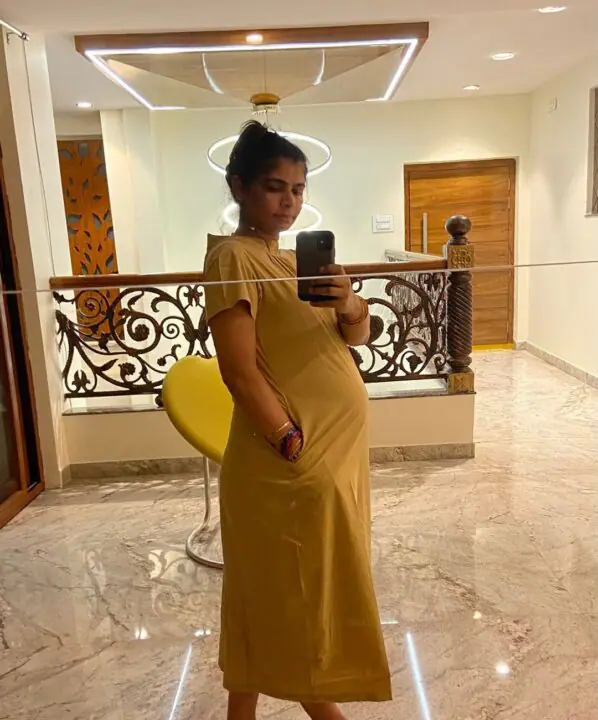 chinmayi posts screenshot of netizen who commented wrongly and posted her message