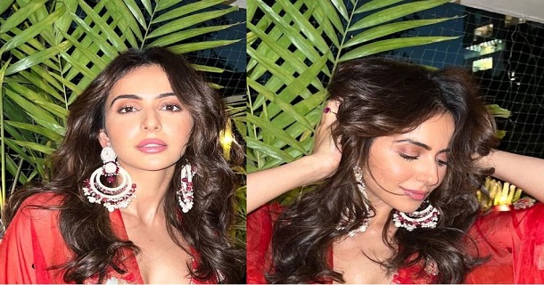 rakul preet singh hot photos in glamour dress getting viral