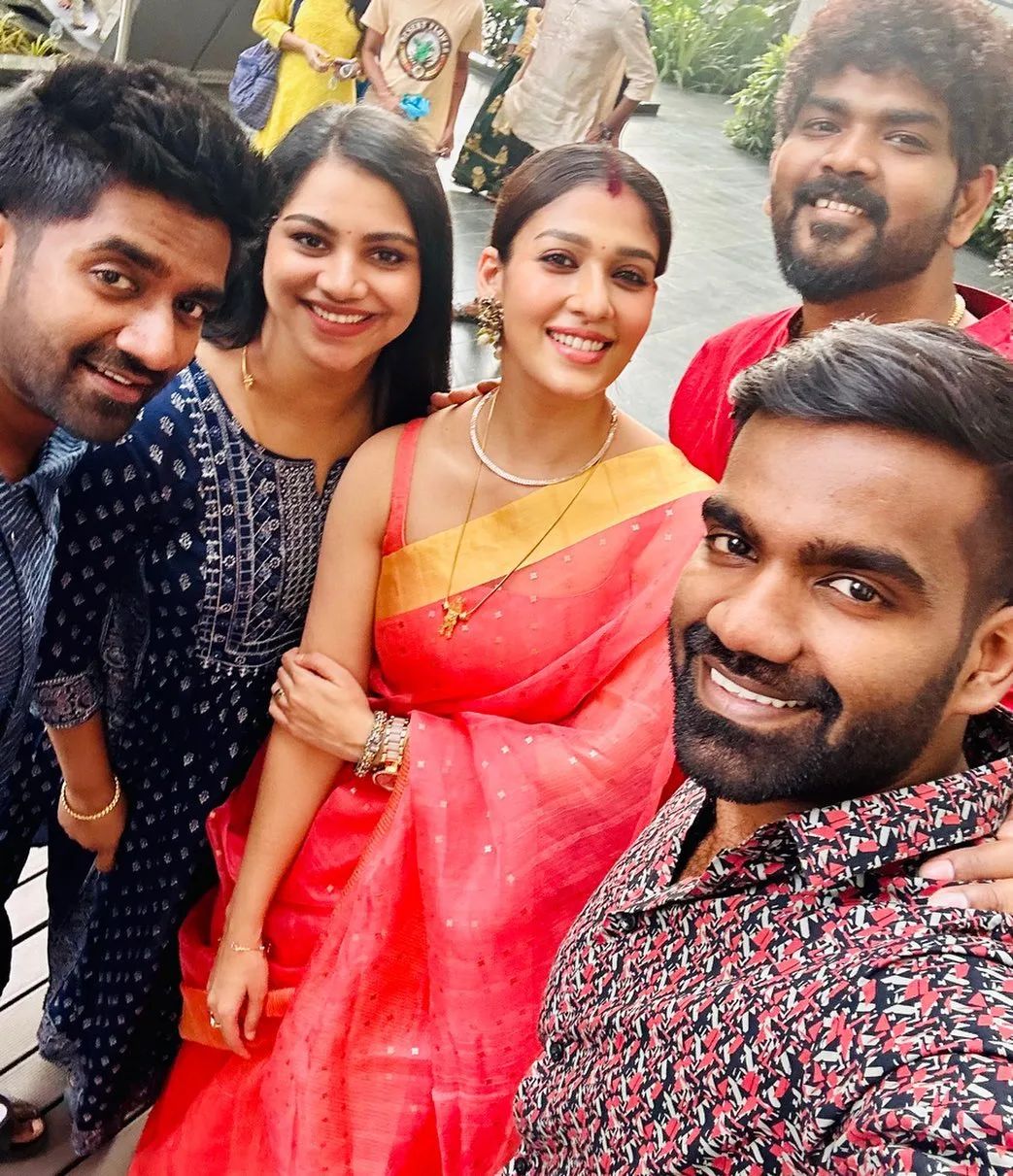 vignesh shivan and nayanthara celebrated diwali this year with their twin babies