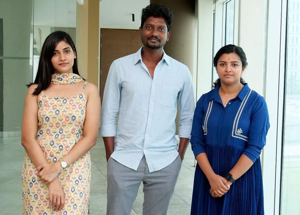 annapoorani first look poster getting viral starring losliya and lijomol jose