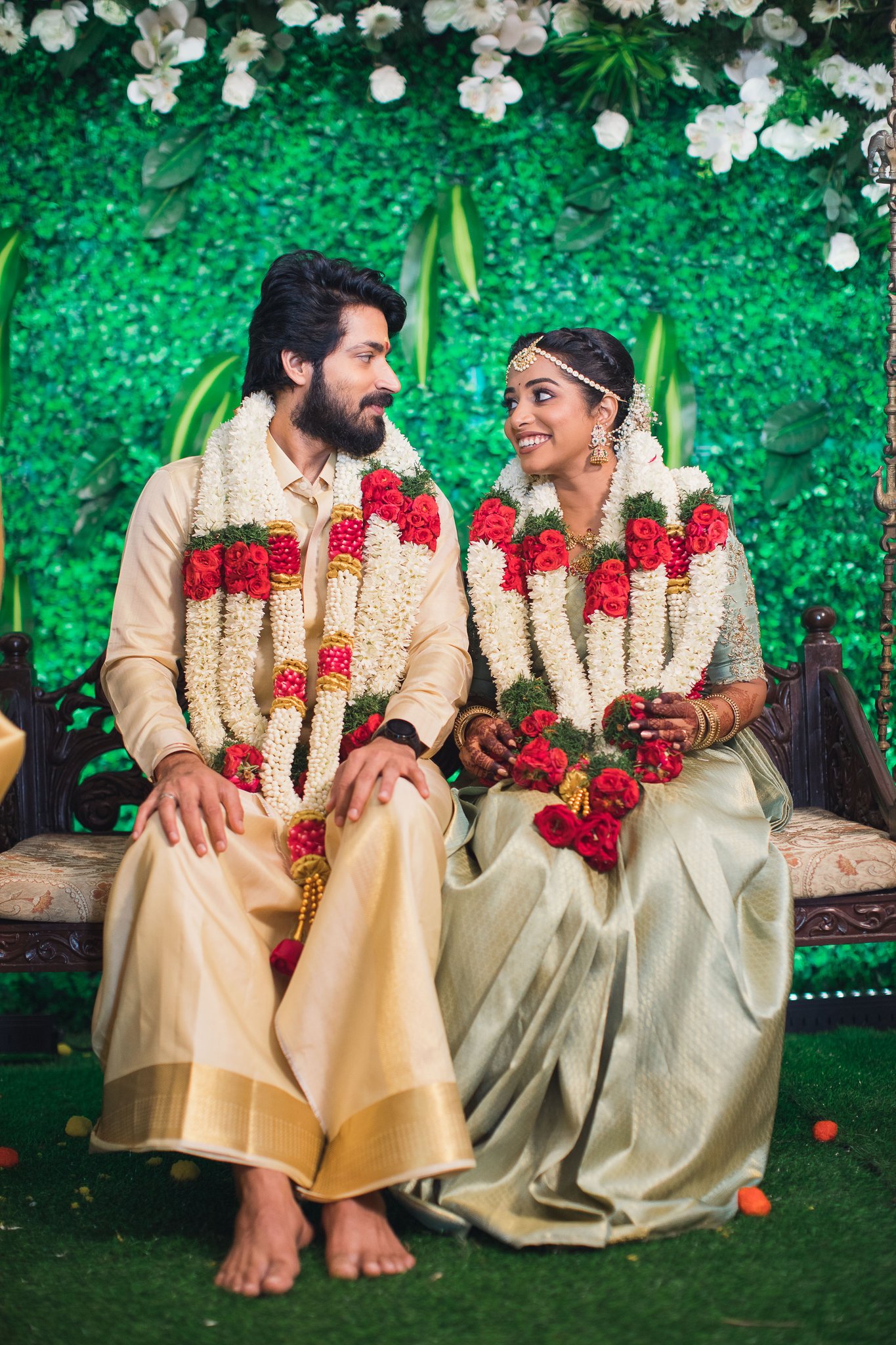 harish kalyan wedding pictures getting viral on social media