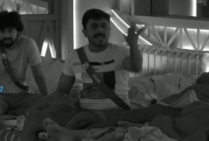 azeem expecting udhayanidhi stalin in freeze task video troll getting viral